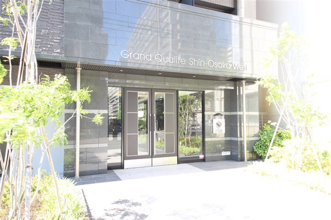 【エントランス】 | グランカリテ新大阪WEST