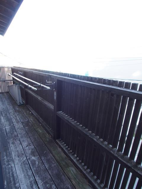 泉ガ丘戸建のバルコニー