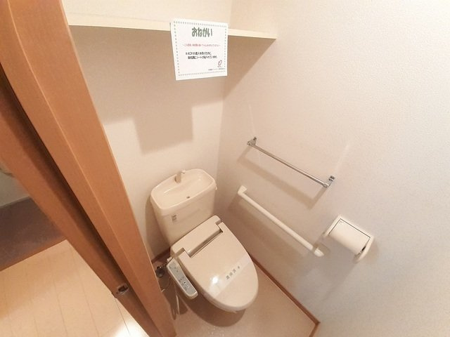 【トイレ】 | 落ち着いた色調のトイレです