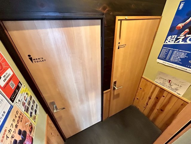 西尾市道光寺町堰板　貸店舗の内装