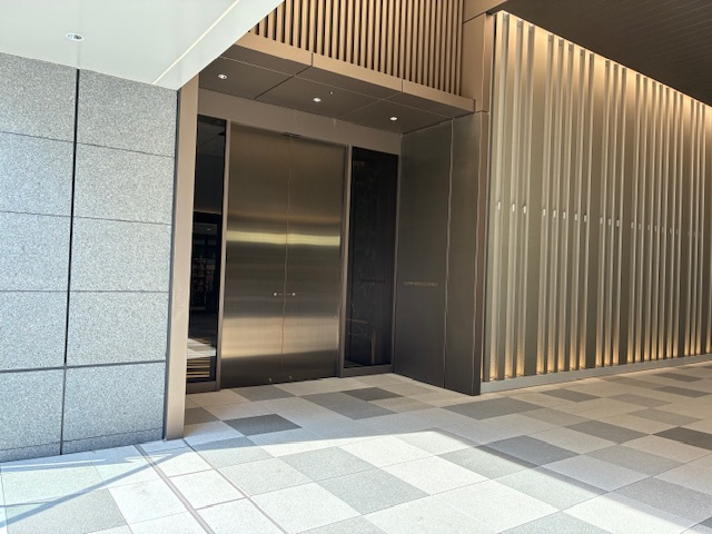WORLD TOWER RESIDENCEのエントランス