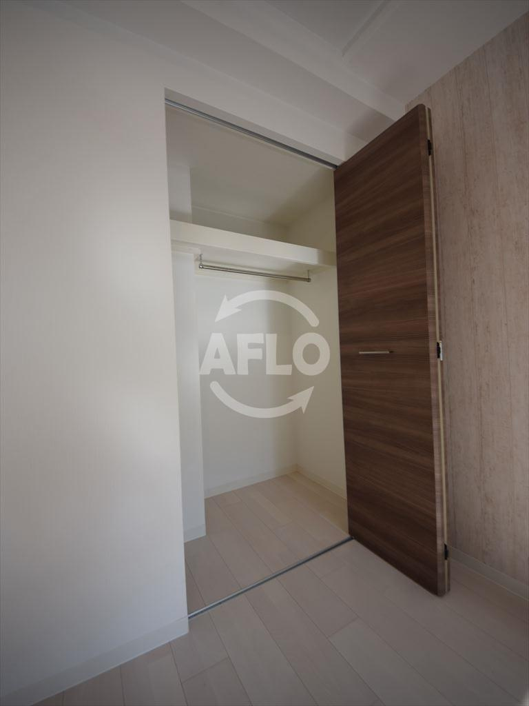 ミラージュパレス南堀江の収納|ミラージュパレス南堀江　クロゼット