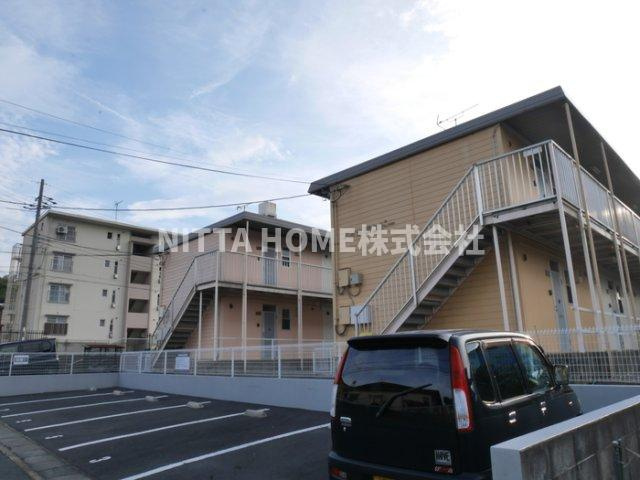 福知山市前田新町のアパートの外観|清潔感のあるエントランスです(^^)/