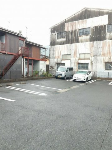 ｂｅｌｌｅ・８８の駐車場