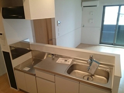 【キッチン】 | 響 | お料理しやすいキッチンです