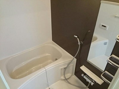 【浴室】 | 響 | 落ち着いた空間のお風呂です