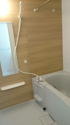 ブランシュールＤの浴室