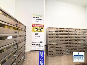 ペット可！3階・南向・4LDK！三井東別院ハイツの設備|集合ポストのようす