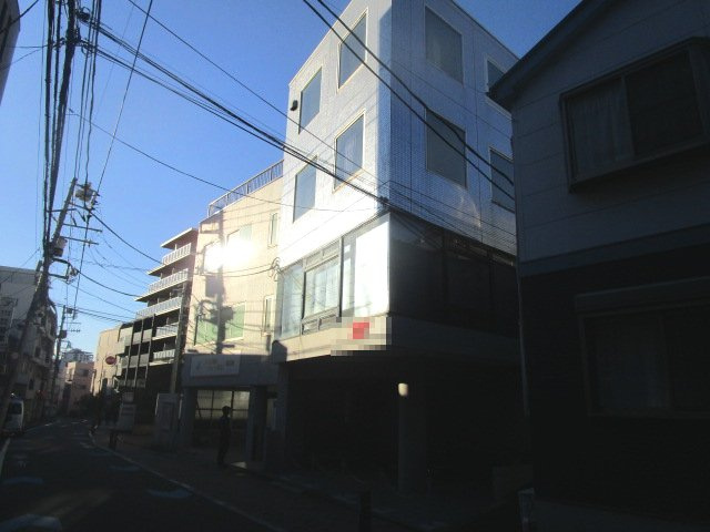 文京区本郷５丁目のビル