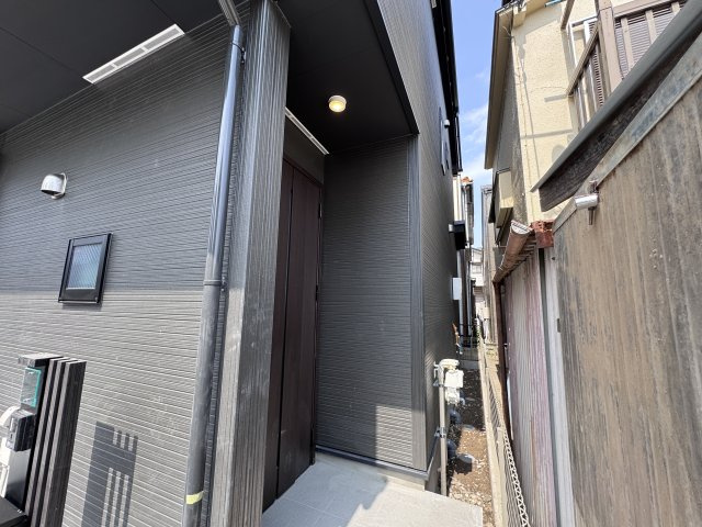 葛飾区西水元２丁目新築戸建【幸田小学校：9分】のエントランス|エントランス・玄関ポーチ