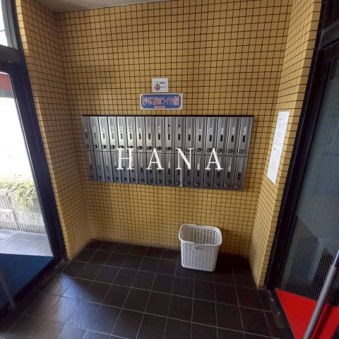 コーポレージ中葛西の玄関