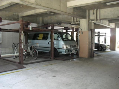 【駐車場】 | COSMO蓮井 | 駐車場　空き状況確認要です。