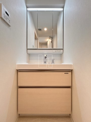 【独立洗面台】 | シーズンフラッツ梅田NORTH | シーズンフラッツ梅田NORTH　独立洗面化粧台