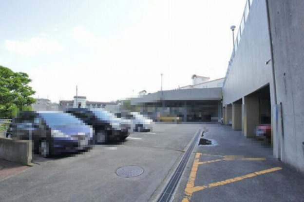 香里丘セントポリア　2号棟の駐車場|■物件内覧・資金計画相談・住宅ローン相談、リフォーム相談、お問合せ受付中■
※当日・翌日のご内覧、ご相談はお電話でのお問合せがスムーズです！