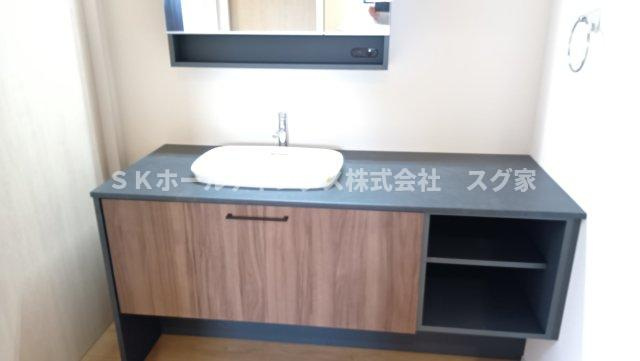 綾部市本町２期の独立洗面台