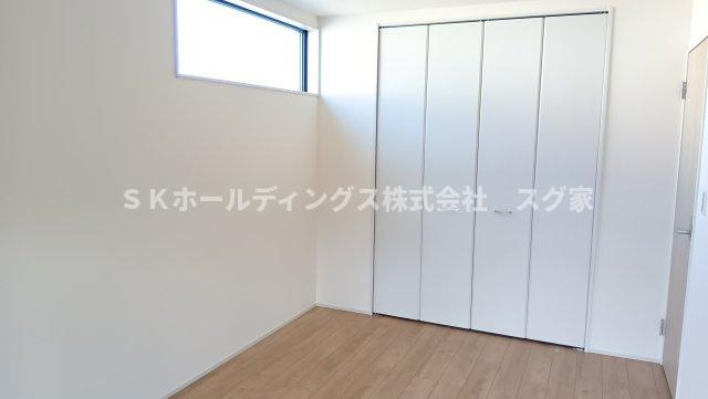 綾部市本町２期の洋室