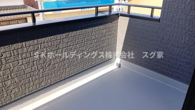 綾部市本町２期のバルコニー