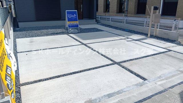 綾部市本町２期の駐車場