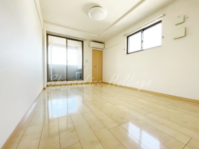 セイバリー湘南の居間・リビング|使いやすいリビングになります♪