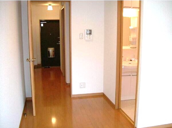 ハニーガーデンの居間・リビング