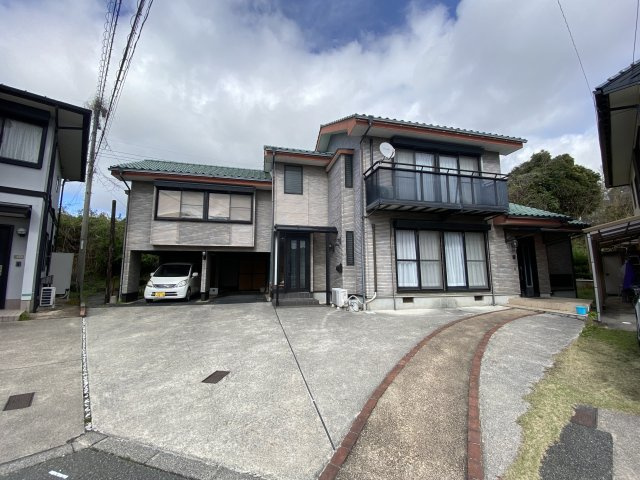 大内氷上戸建ての外観