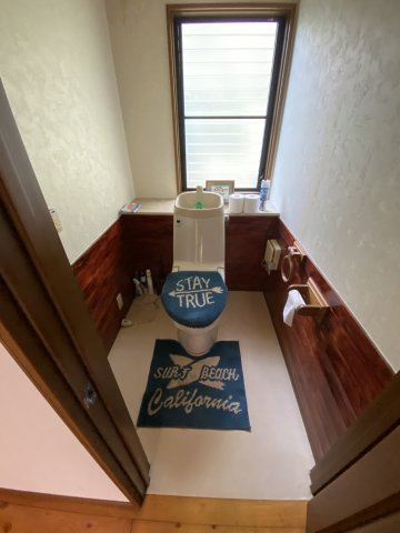 大内氷上戸建てのトイレ