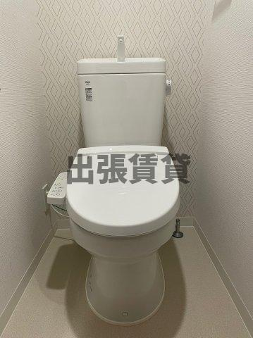 仲介手数料0円！！エスリード栄クロスシティのトイレ
