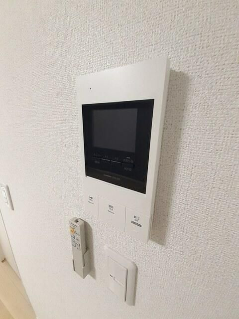 アンソレイエ町屋のセキュリティ|モニター付きインターホン
