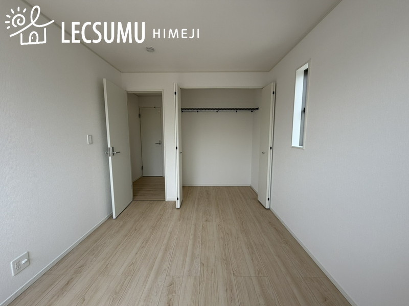 姫路市野里慶雲寺前町第1/新築戸建の収納
