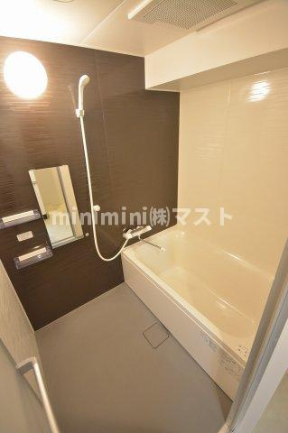 プレディアコート本町の浴室