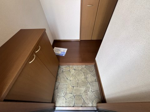 ウエステリアコートB棟の玄関