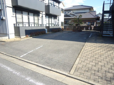 【駐車場】 | メイユールA棟