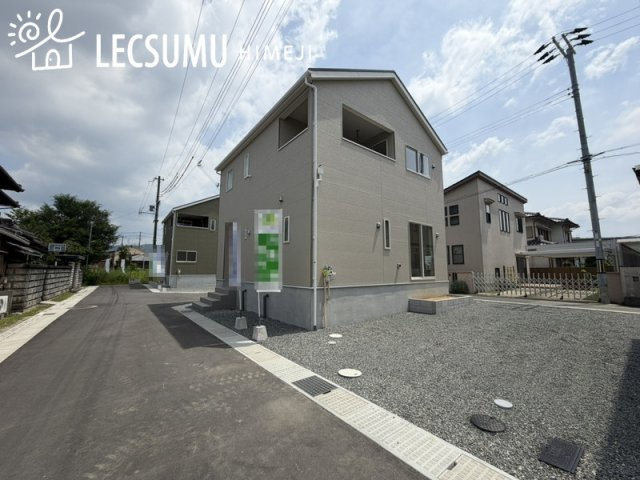 姫路市野里慶雲寺前町第1/新築戸建の外観