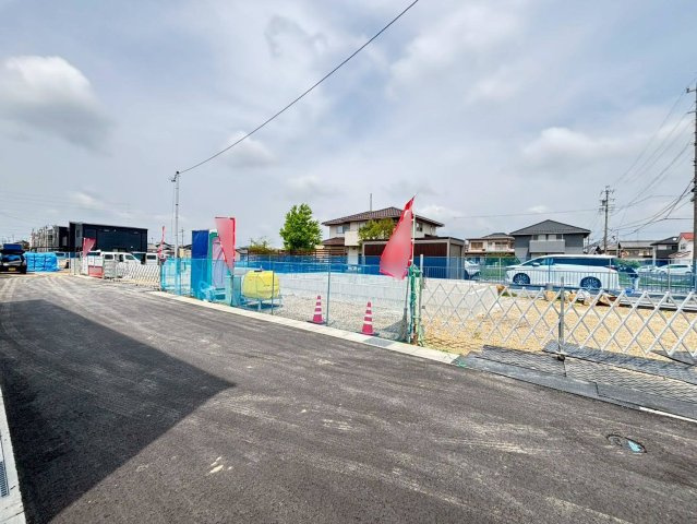 タマタウン　羽島市竹鼻町狐穴（竹鼻小Ⅱ）　全３区画分譲の外観|「現地（2026年4月2日）撮影」　
■全体写真　
■ヤマダ不動産　株式会社リライフ　