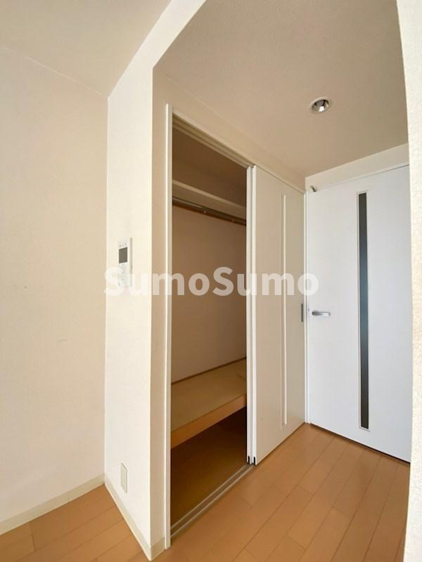 URBAN FLATS中之島 (旧 LaDouceur中之島)の収納|十分な収納スペースがあります