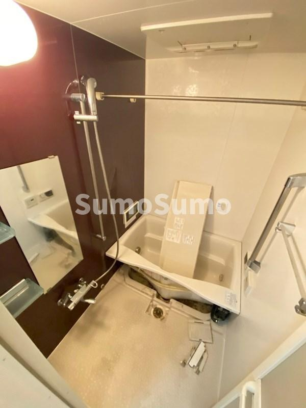 URBAN FLATS中之島 (旧 LaDouceur中之島)の浴室|お風呂で日々の疲れを落としましょう