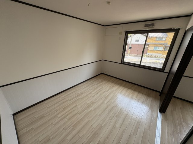 フレッツァ神戸山田 B棟の子供部屋