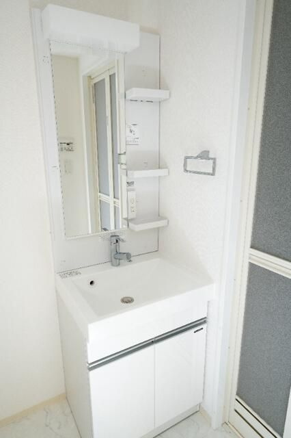 リヴシティ浦和常盤壱番館の洗面所