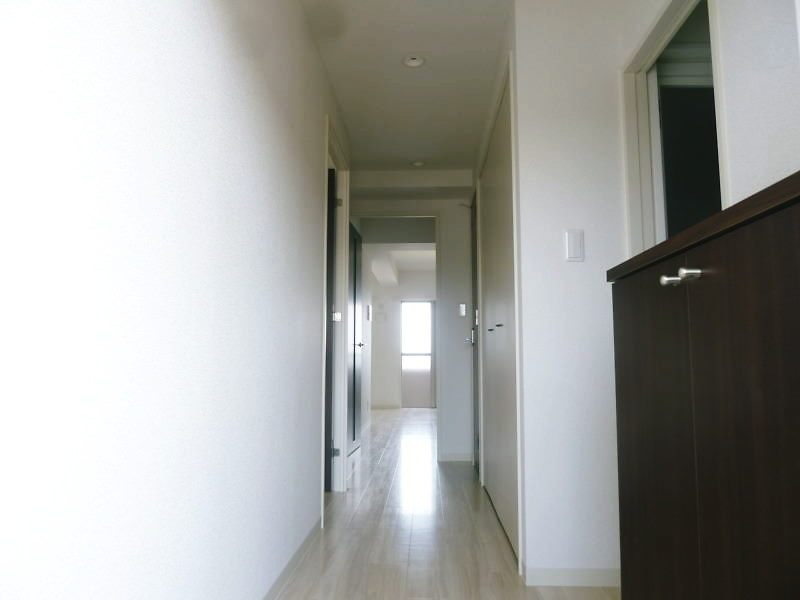 レージュルミエールの玄関