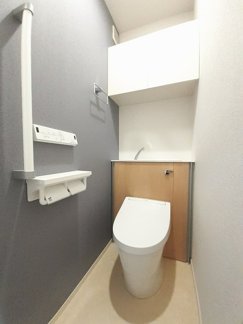 藤沢市城南３丁目のアパートのトイレ