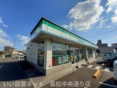 【周辺】 | アンジュ | ファミーリーマートさんまで140m