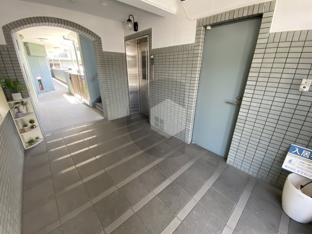パルコート浅井のロビー