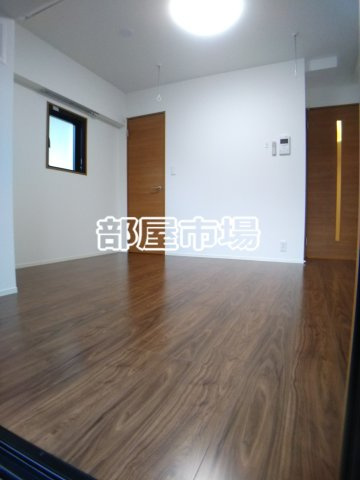 レオーネ押上キューブの寝室