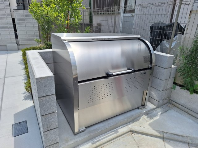 シャン・リジェールのその他