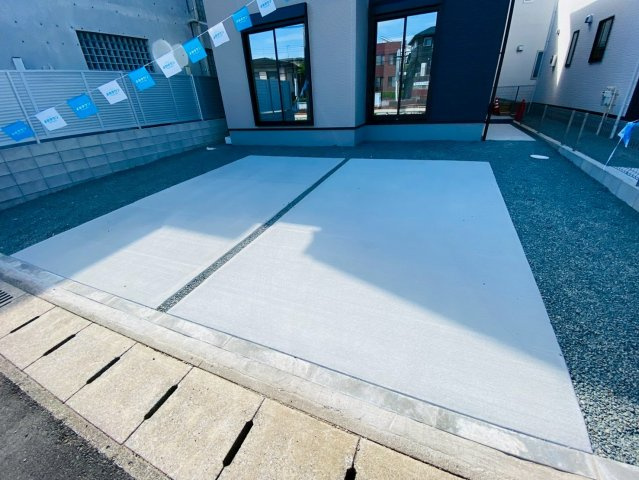 よかタウン／東区西原２丁目５期／１号棟の駐車場