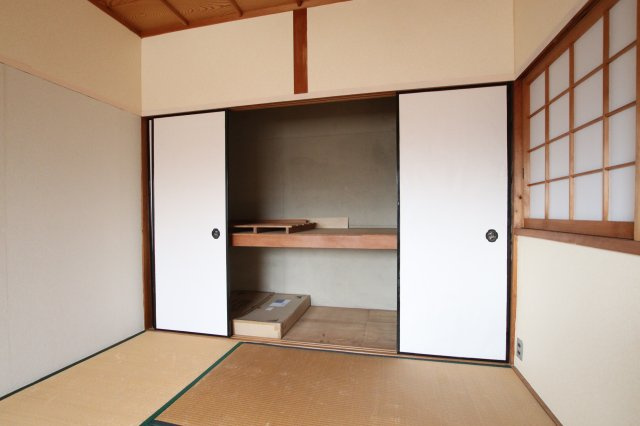 【収納】 | 河内長野市松ケ丘東町貸家