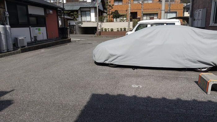 ジュパール Ⅲ棟の駐車場|駐車場