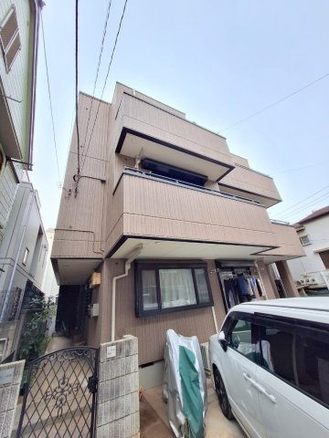 クレール赤堤の外観