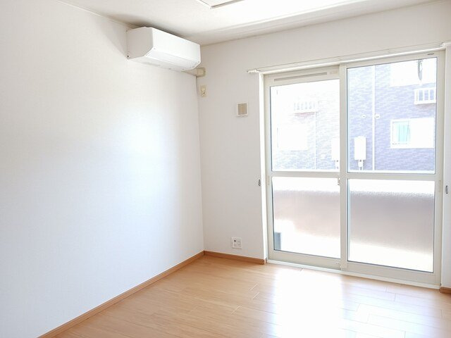 ベル　シャトーⅠの居間・リビング