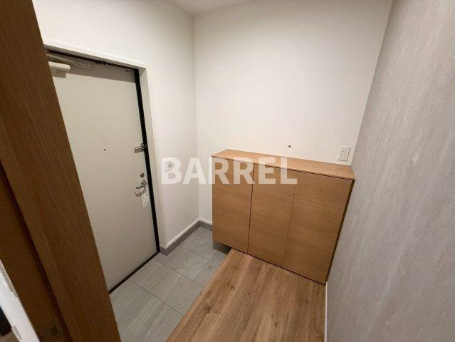 forest base B棟の玄関